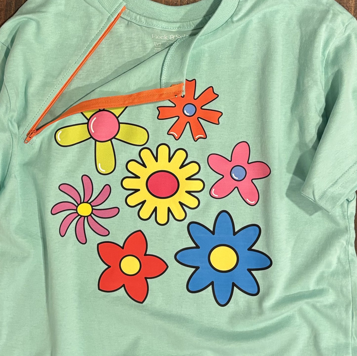 Retro Flowers | Youth Port Access Shirt